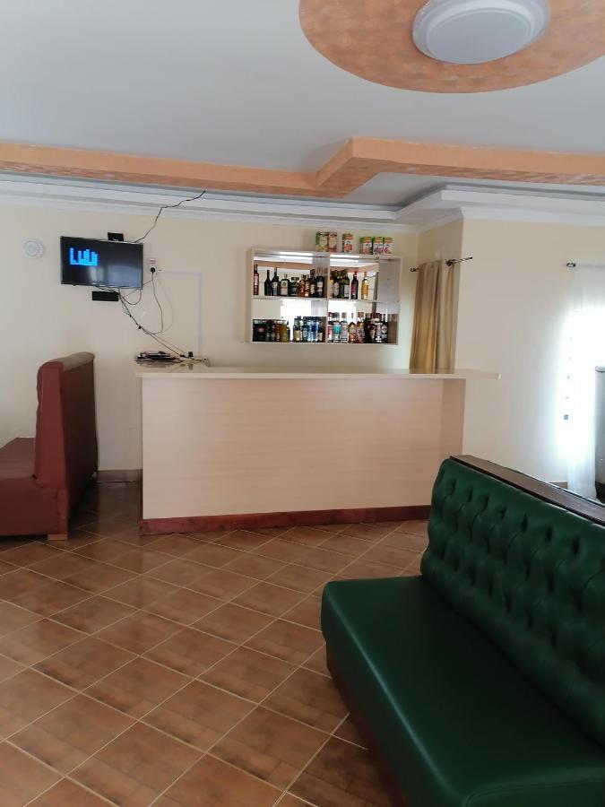 Easy Sleep Guesthouse Китале Экстерьер фото