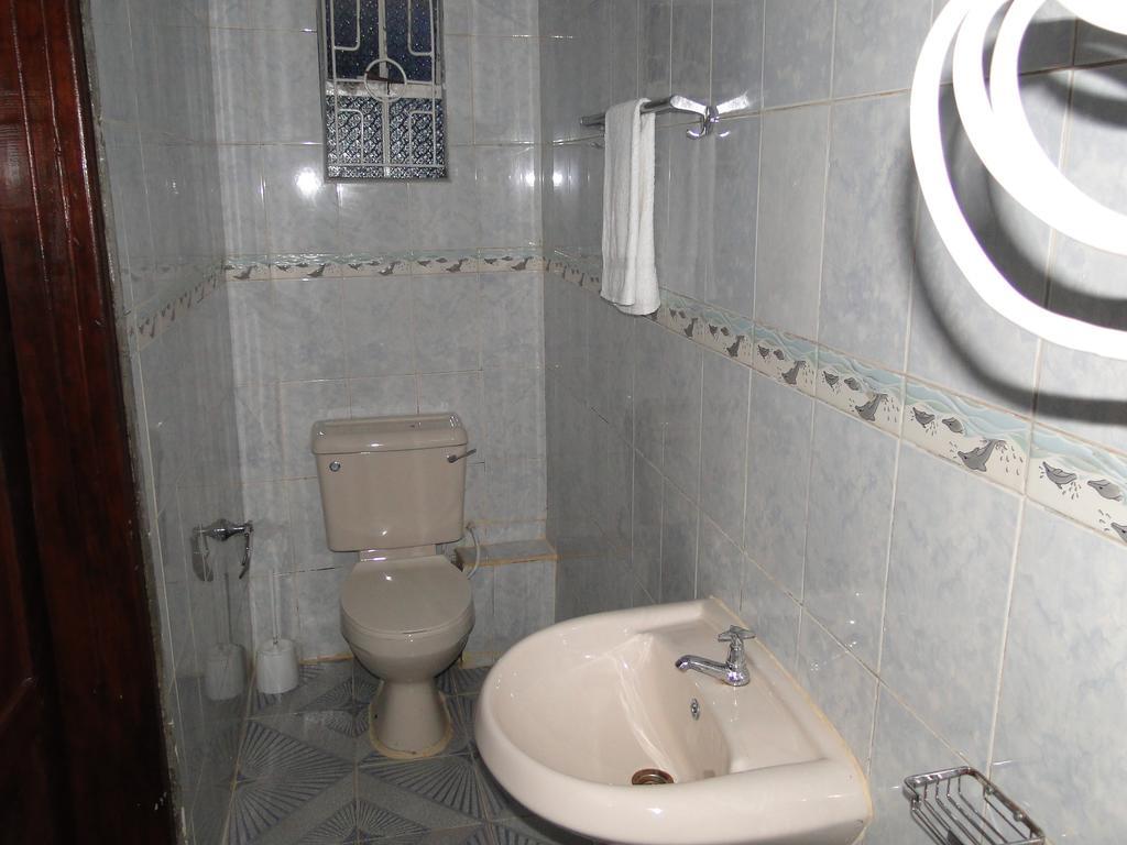 Easy Sleep Guesthouse Китале Экстерьер фото